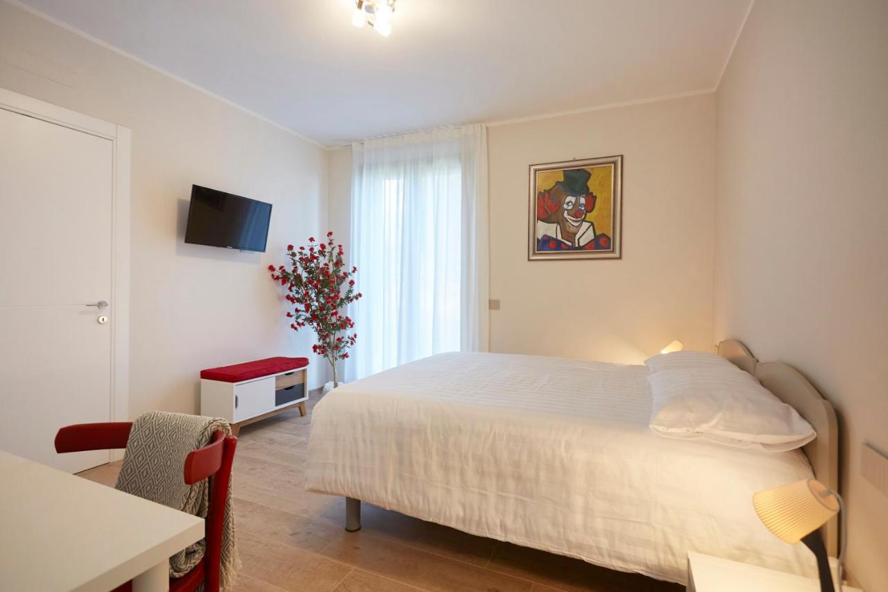 Agriturismo Nido Delle Rondini Macerata Bagian luar foto