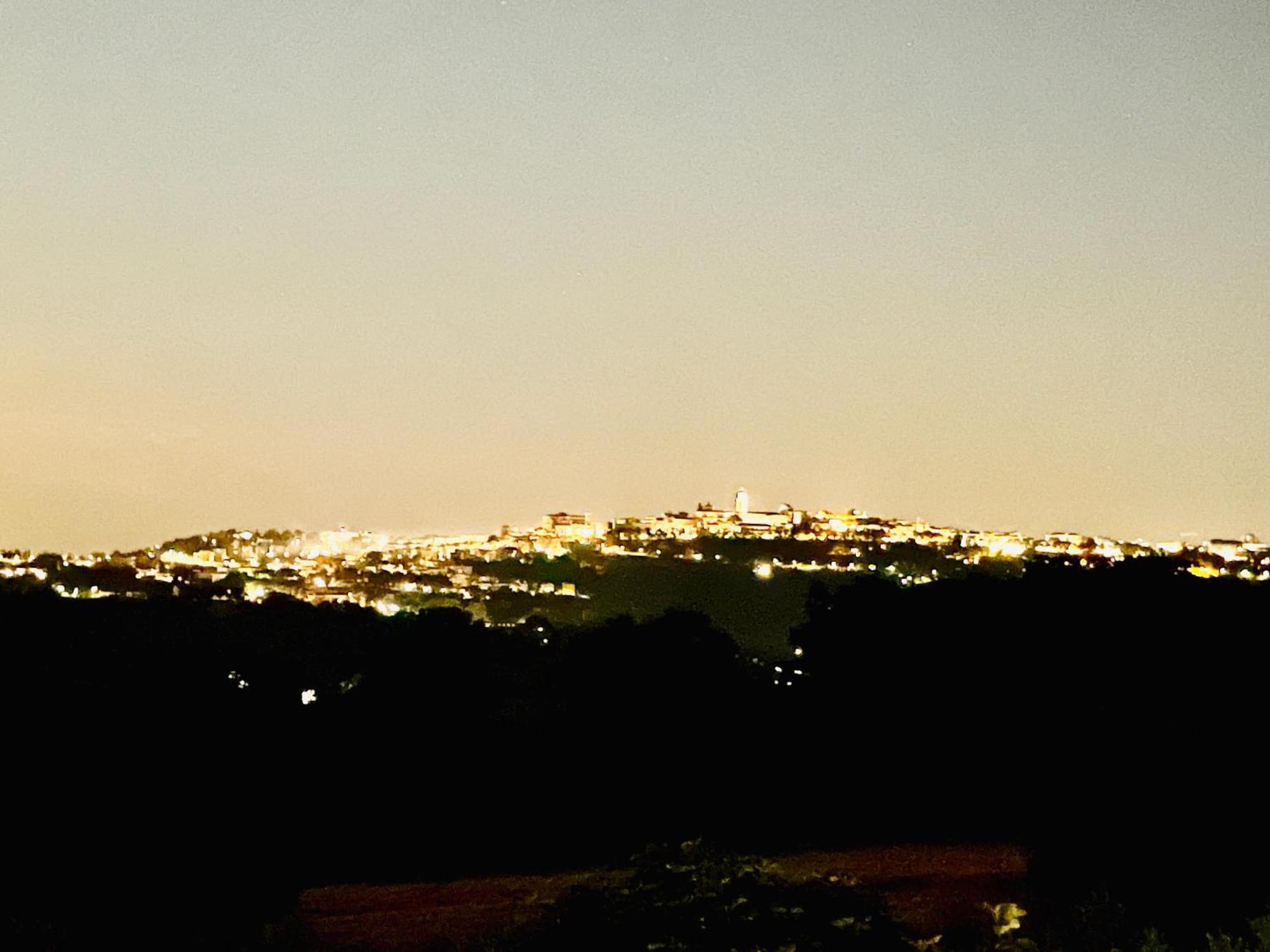 Agriturismo Nido Delle Rondini Macerata Bagian luar foto